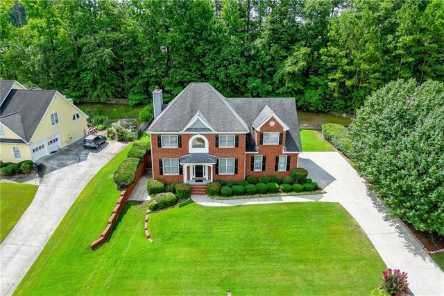 4102 Trotters Way Drive, Snellville, GA 30039