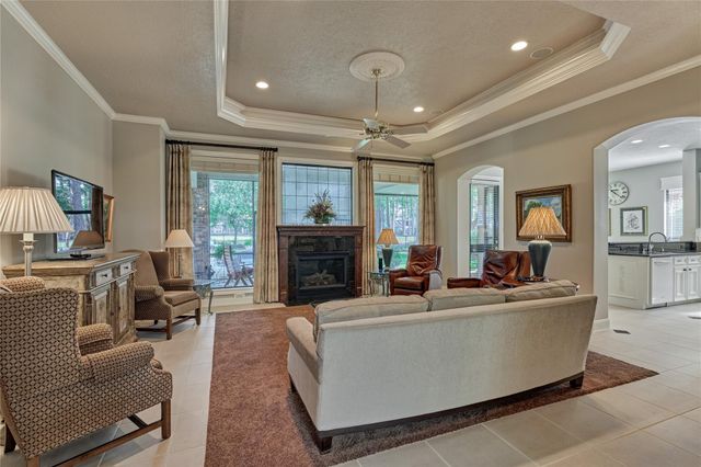 3073 Bentwater Drive, Montgomery, TX 77356