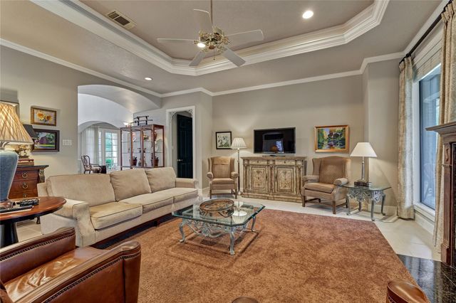 3073 Bentwater Drive, Montgomery, TX 77356
