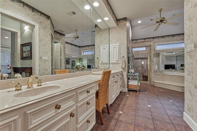 3073 Bentwater Drive, Montgomery, TX 77356