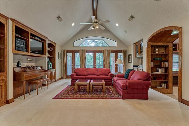 3073 Bentwater Drive, Montgomery, TX 77356
