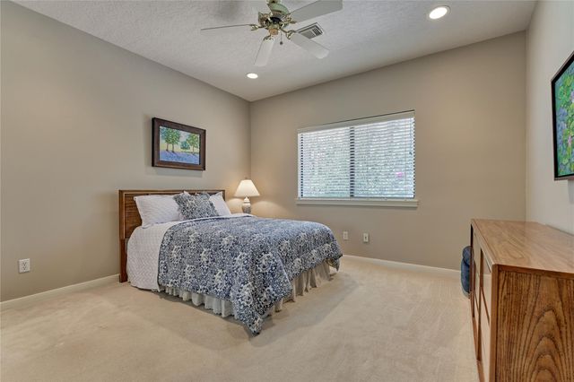 3073 Bentwater Drive, Montgomery, TX 77356