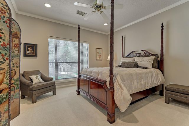 3073 Bentwater Drive, Montgomery, TX 77356