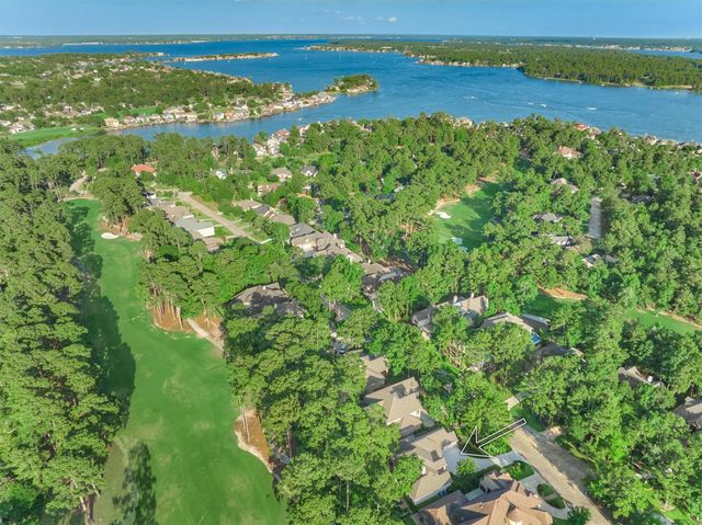 3073 Bentwater Drive, Montgomery, TX 77356