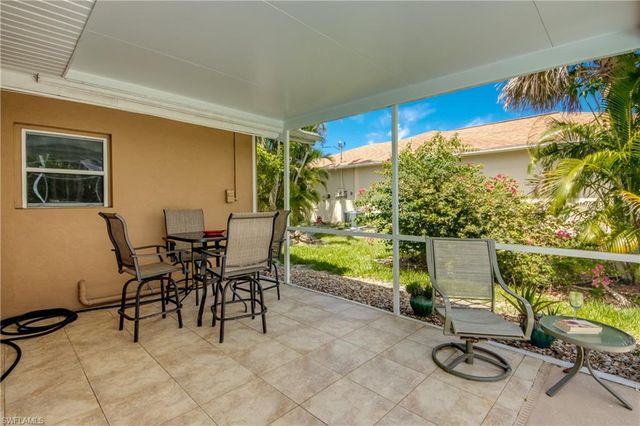 225 SW 43rd LN, Cape Coral, FL 33914