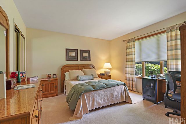 1702 Breezy Lawn Road, Spring Grove, IL 60081