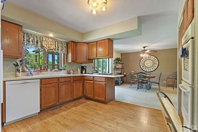1702 Breezy Lawn Road, Spring Grove, IL 60081