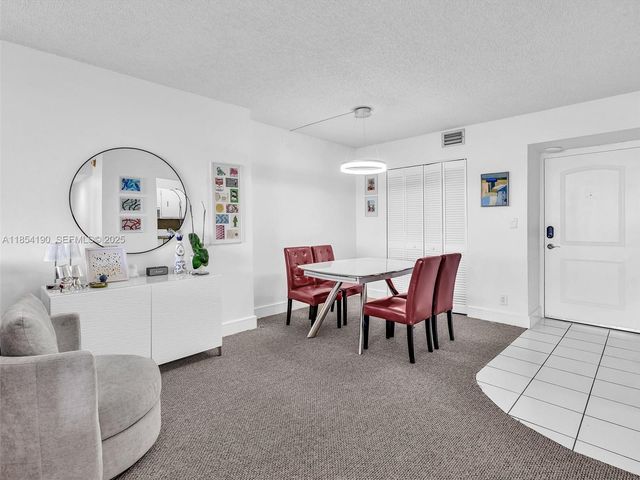 100 Bayview Drive 1025, Sunny Isles Beach, FL 33160