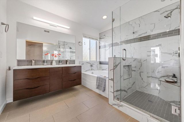 2231 Esperanca Avenue, Santa Clara, CA 95054