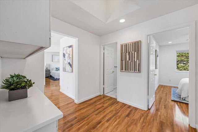 2231 Esperanca Avenue, Santa Clara, CA 95054