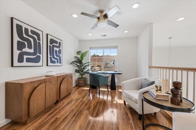 2231 Esperanca Avenue, Santa Clara, CA 95054