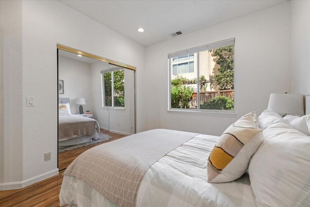 2231 Esperanca Avenue, Santa Clara, CA 95054