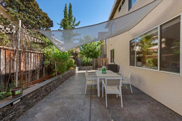 2231 Esperanca Avenue, Santa Clara, CA 95054