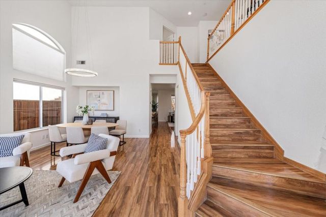 2231 Esperanca Avenue, Santa Clara, CA 95054