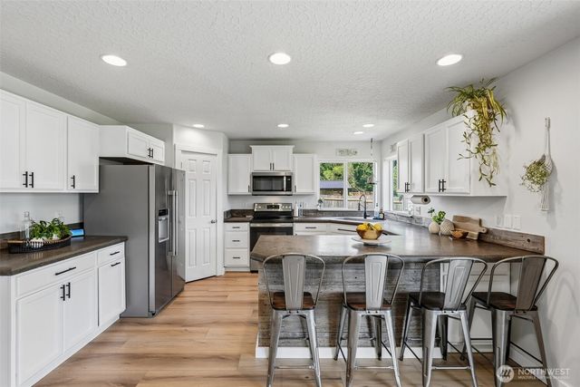 411 S Maple Avenue, Yacolt, WA 98675