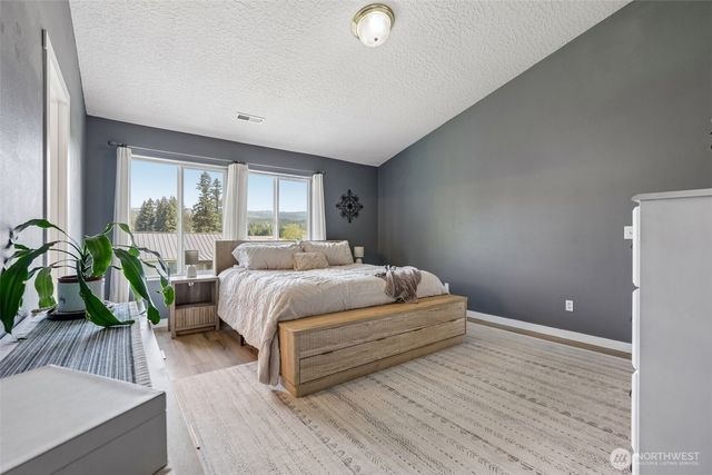 411 S Maple Avenue, Yacolt, WA 98675