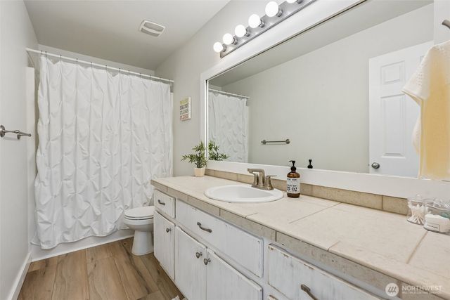 411 S Maple Avenue, Yacolt, WA 98675