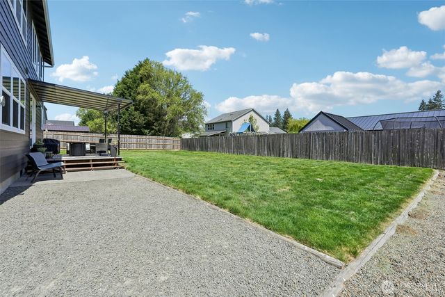 411 S Maple Avenue, Yacolt, WA 98675