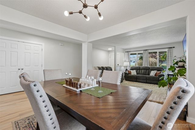 411 S Maple Avenue, Yacolt, WA 98675