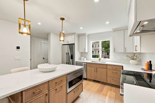 641 Chestnut Hill Avenue, Brookline, MA 02445