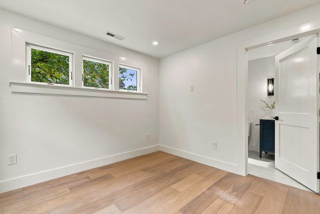 641 Chestnut Hill Avenue, Brookline, MA 02445