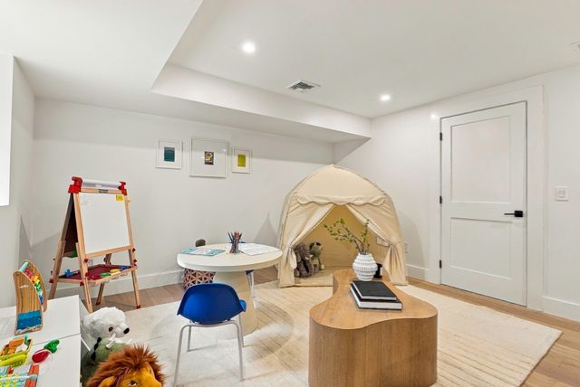 641 Chestnut Hill Avenue, Brookline, MA 02445