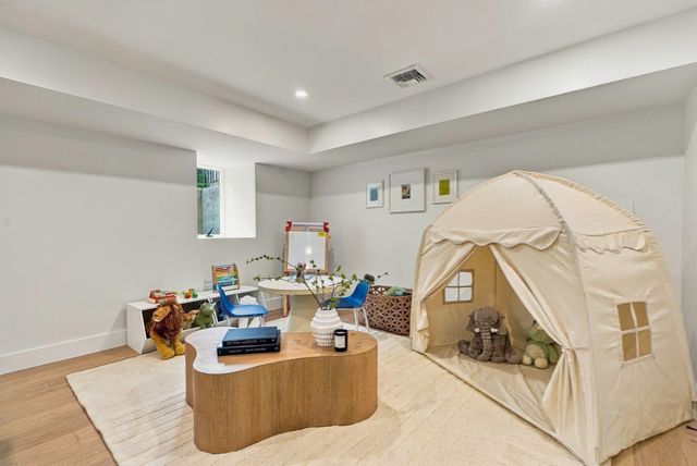 641 Chestnut Hill Avenue, Brookline, MA 02445