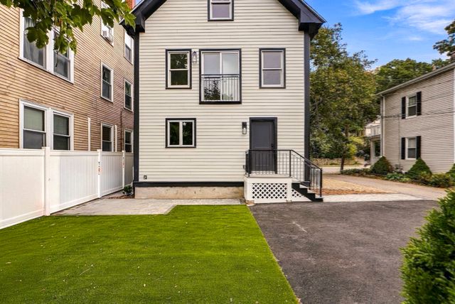 641 Chestnut Hill Avenue, Brookline, MA 02445