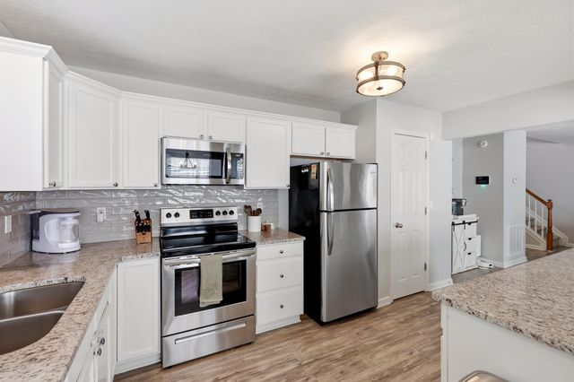 3009 Many Oaks Park, Lexington, KY 40509