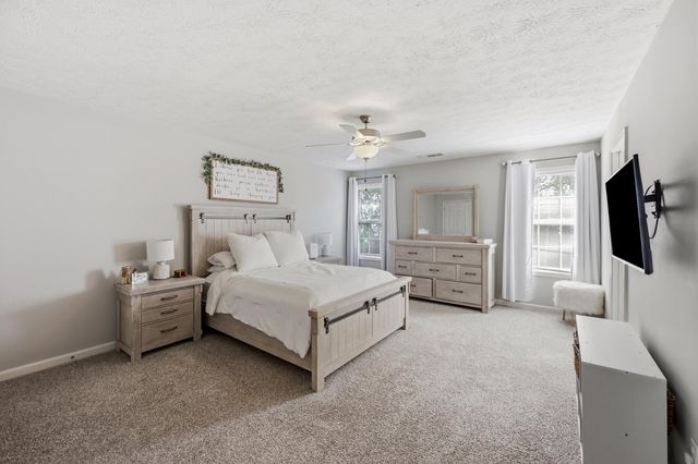 3009 Many Oaks Park, Lexington, KY 40509