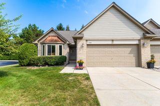 15341 Pebble Pointe Drive, Clinton Township, MI 48038