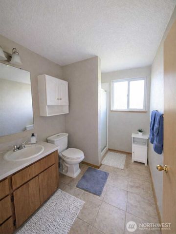 123 Upland Vista Drive, Chehalis, WA 98532