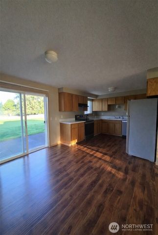 123 Upland Vista Drive, Chehalis, WA 98532