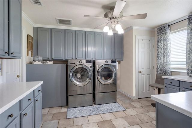 6130 Peninsula Circle, Athens, TX 75752
