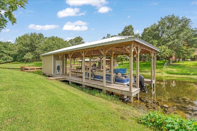 6130 Peninsula Circle, Athens, TX 75752