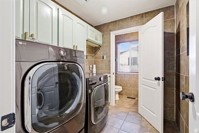 1182 COUNTRY RIDGE DR, South Jordan, UT 84095