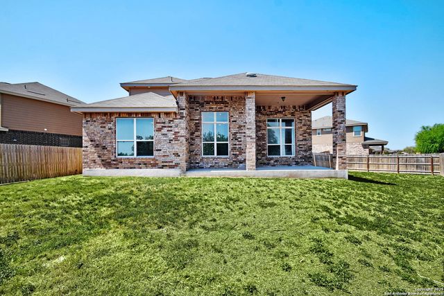 7327 Lunar Eclipse, Converse, TX 78109