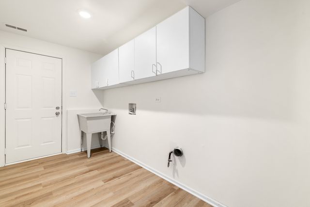 1173 Robert Lane, Crete, IL 60417