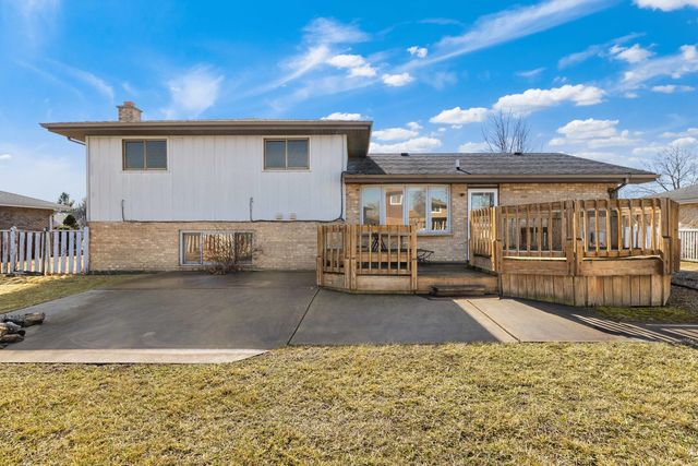 1173 Robert Lane, Crete, IL 60417