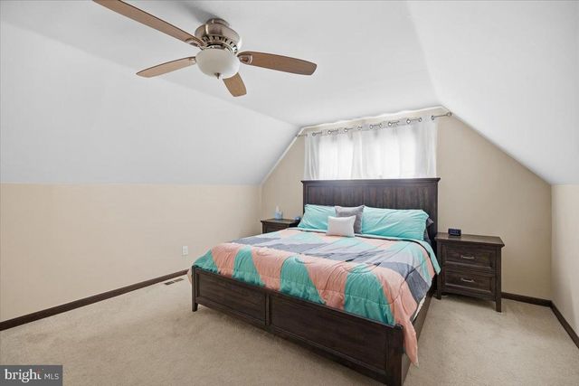 1518 COMMISSIONERS RD, Mullica Hill, NJ 08062