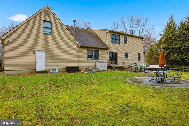 1518 COMMISSIONERS RD, Mullica Hill, NJ 08062