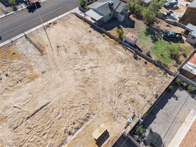 2315 MCCarran, North Las Vegas, NV 89030