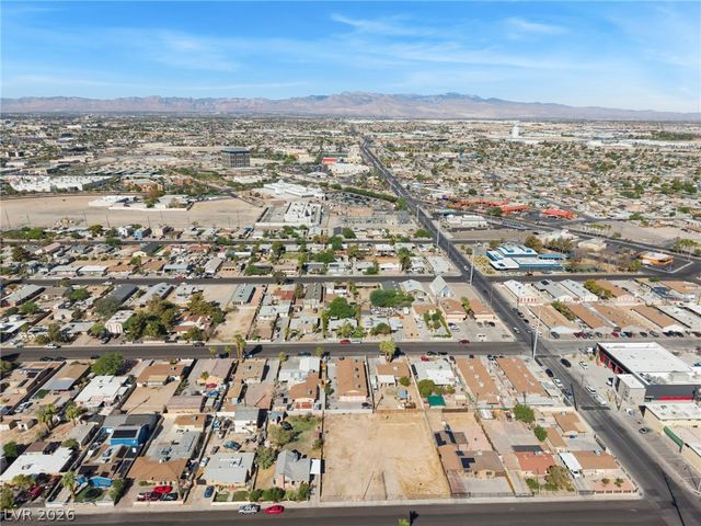 2315 MCCarran, North Las Vegas, NV 89030