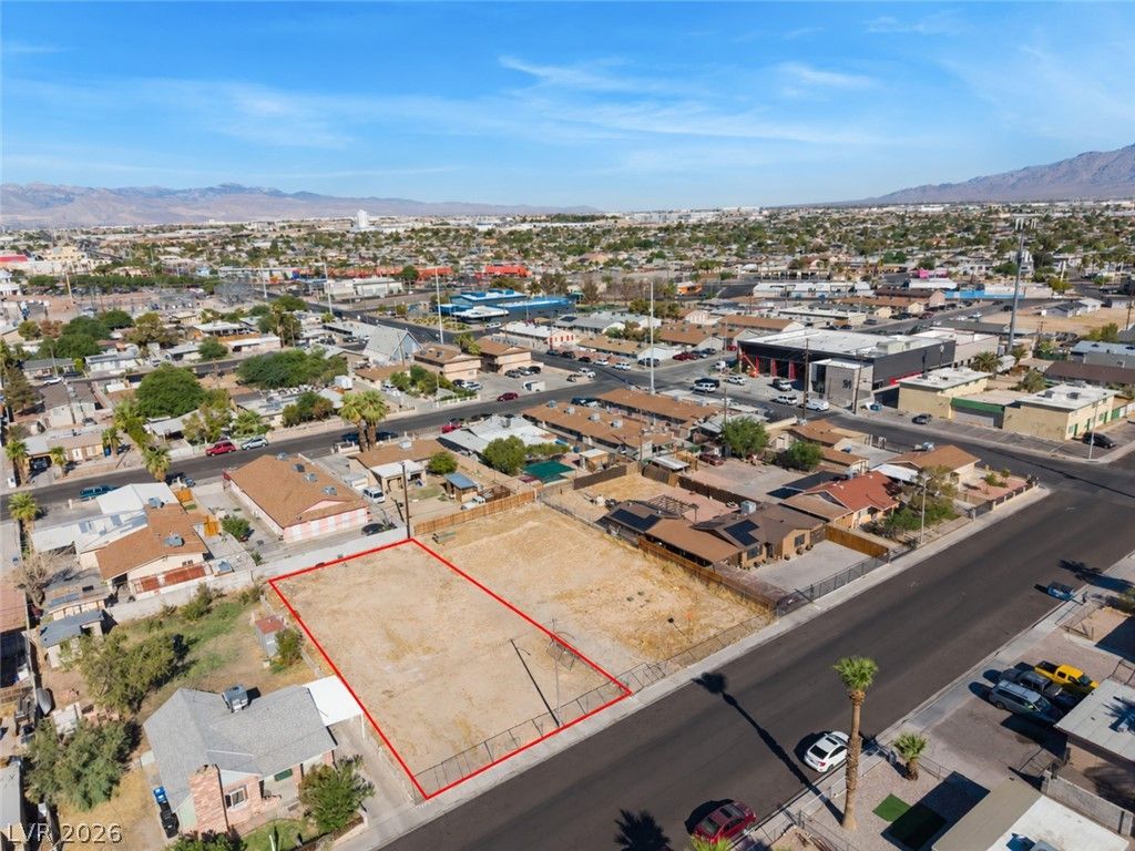 2315 MCCarran, North Las Vegas, NV 89030 — photo 4