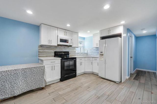 220 Adirondack Drive, Selden, NY 11784