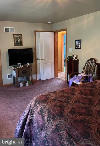 3843 DRESSLER RIDGE RD, Mount Pleasant Mills, PA 17853