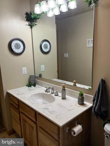 3843 DRESSLER RIDGE RD, Mount Pleasant Mills, PA 17853