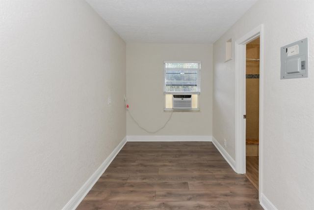 605 N Federal Highway 9, Lake Worth Beach, FL 33460