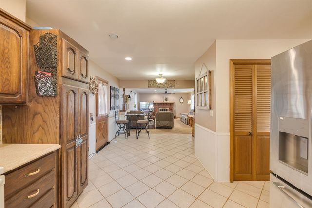 1017 Queensboro Place, Yukon, OK 73099