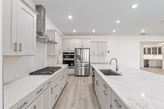 10139 SW 82ND PLACE ROAD, Ocala, FL 34481